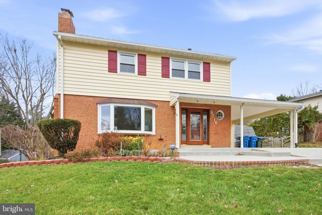 Photo of 9216 Kristin Lane, FAIRFAX, VA 22032 (MLS # VAFX2278628)