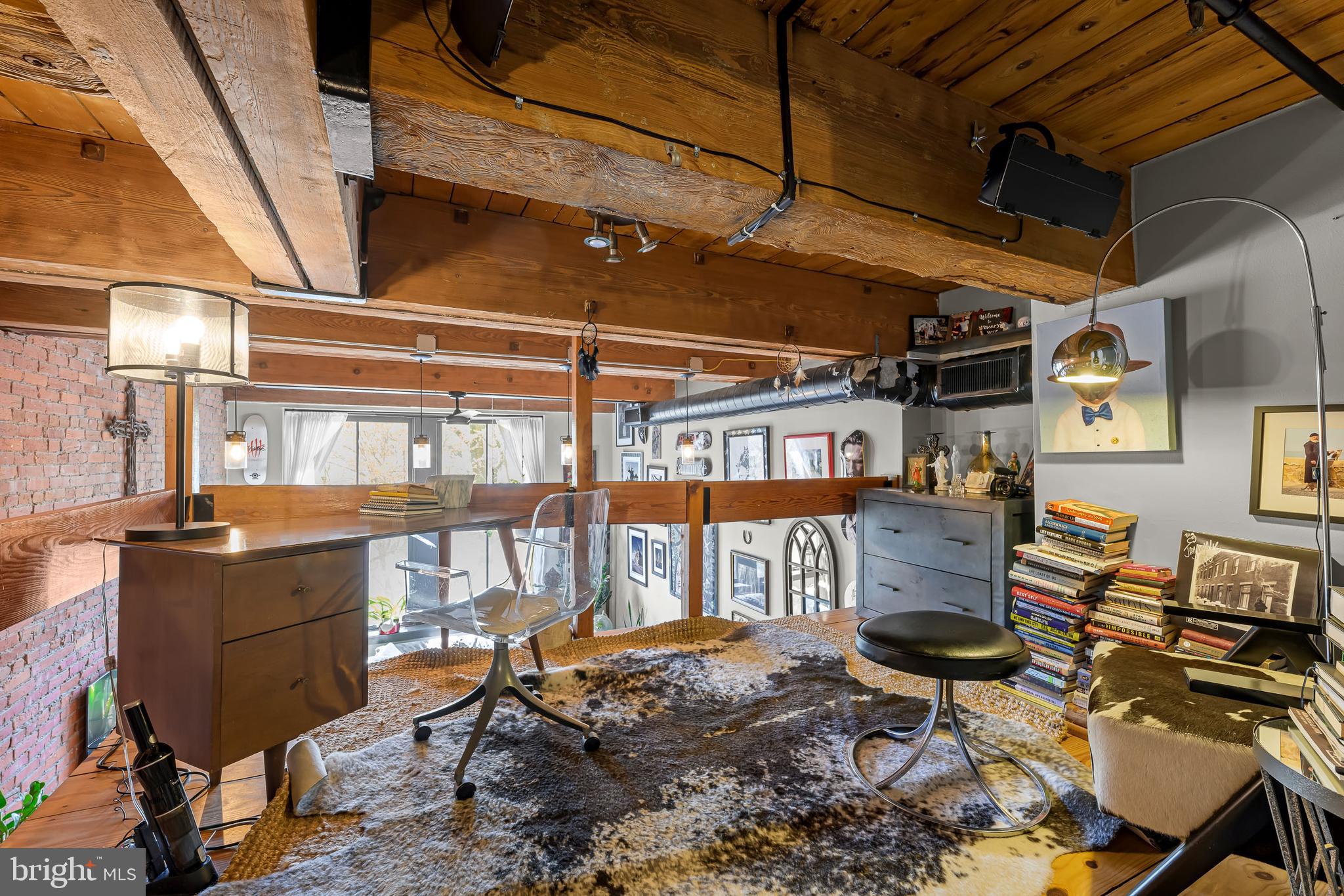 OLD CITY - Residential