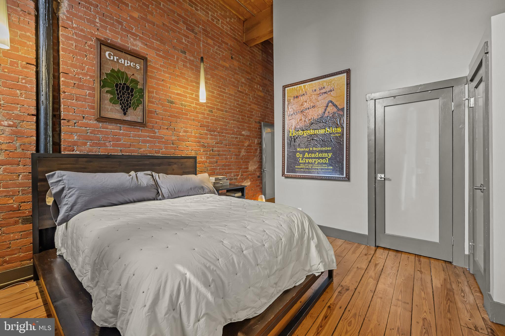 OLD CITY - Residential