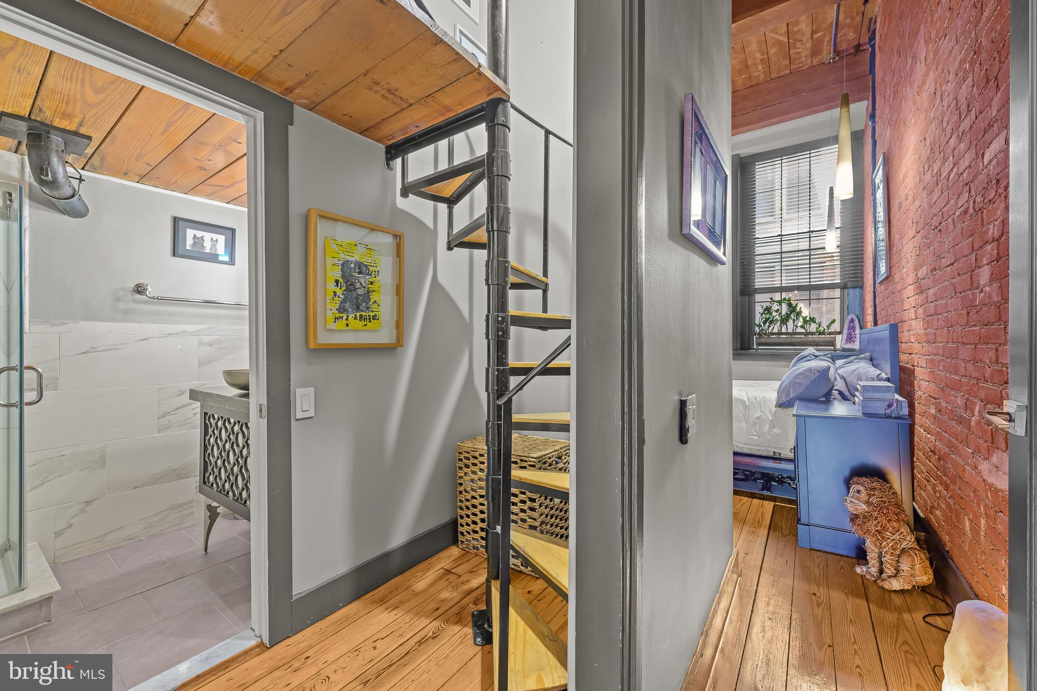 OLD CITY - Residential