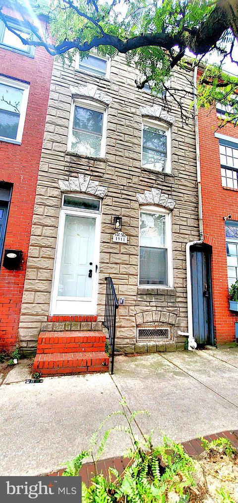 Townhouse For Rent - 1911 Eastern Avenue<br/> BALTIMORE, MD 21231