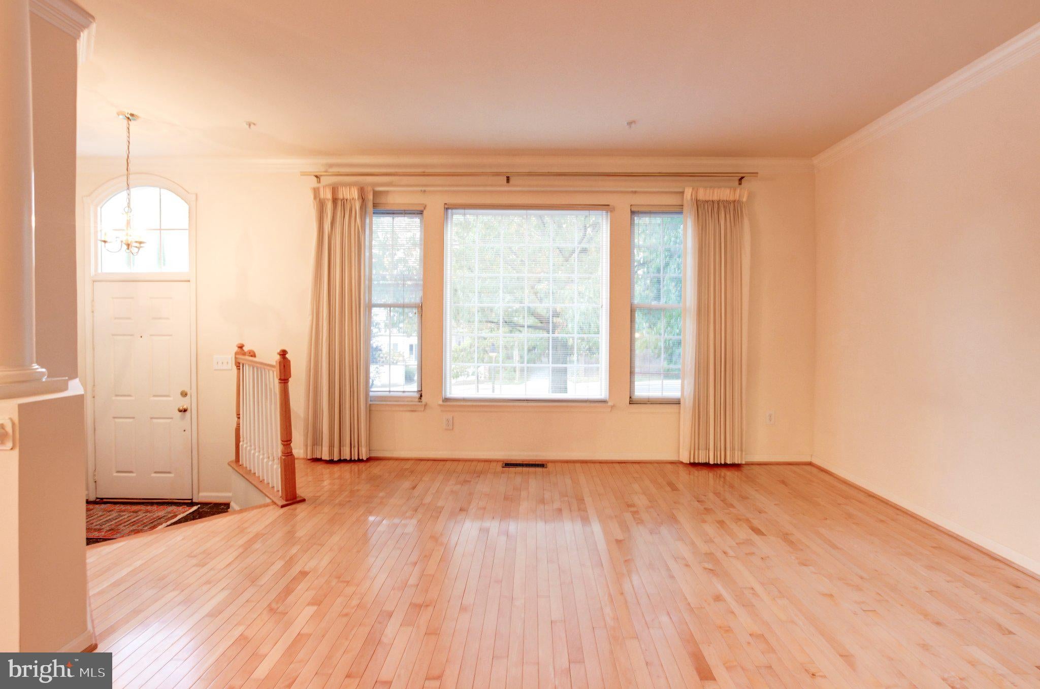 5503 EDSON LANE