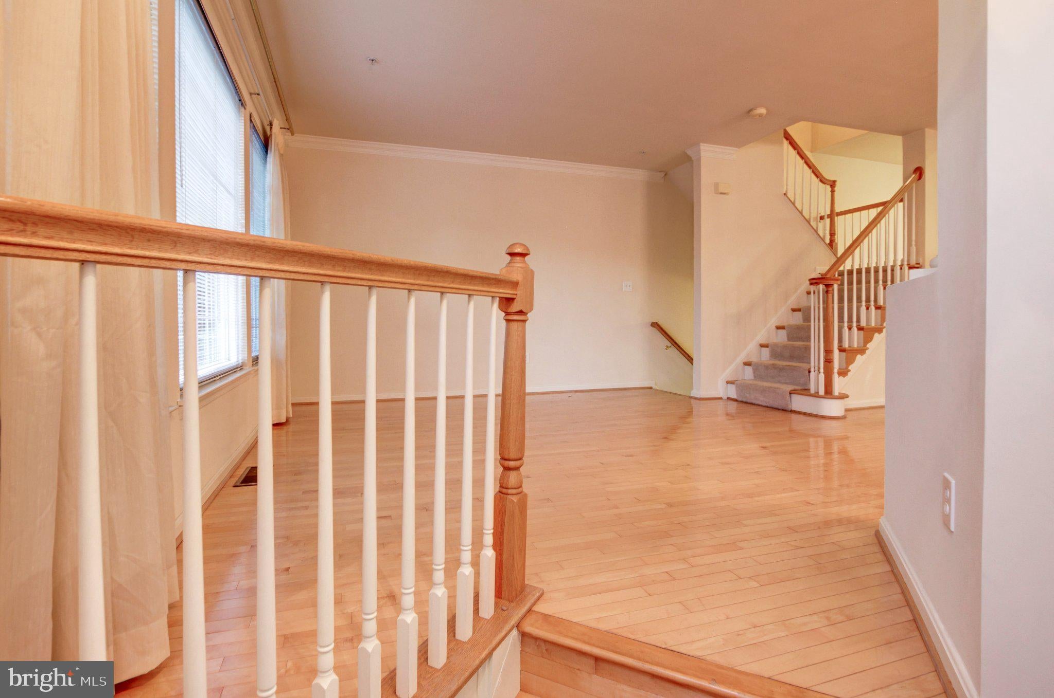 5503 EDSON LANE