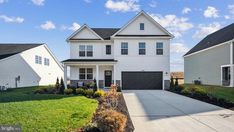 435 BUCKEYE DRIVE SHENANDOAH JUNCTION WV 25442