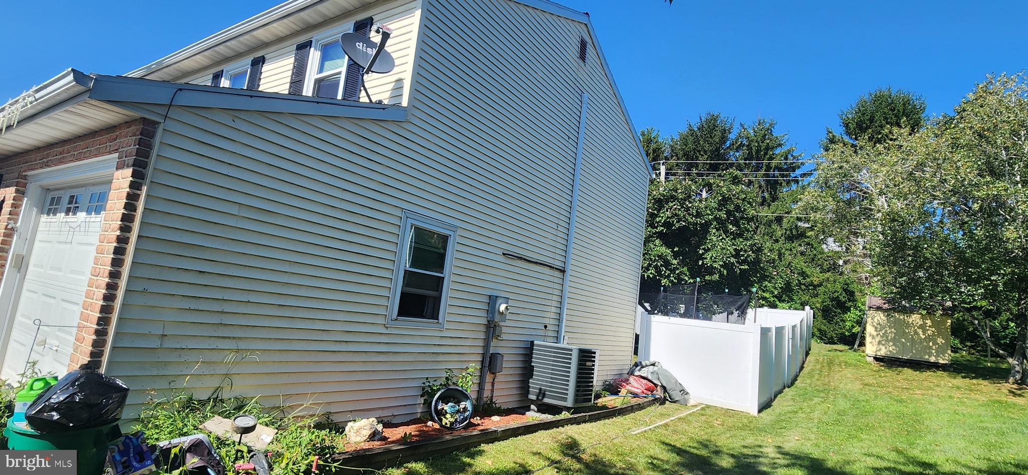 214 LINDA TERRACE