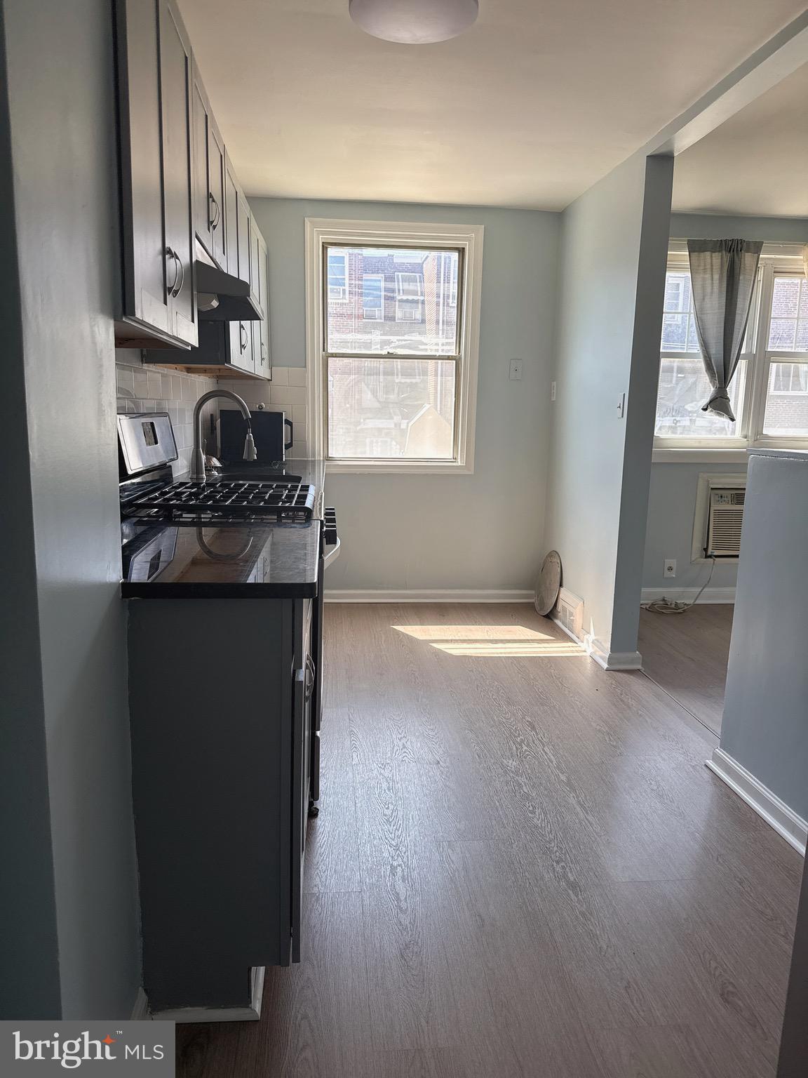 MAYFAIR (EAST) - Residential