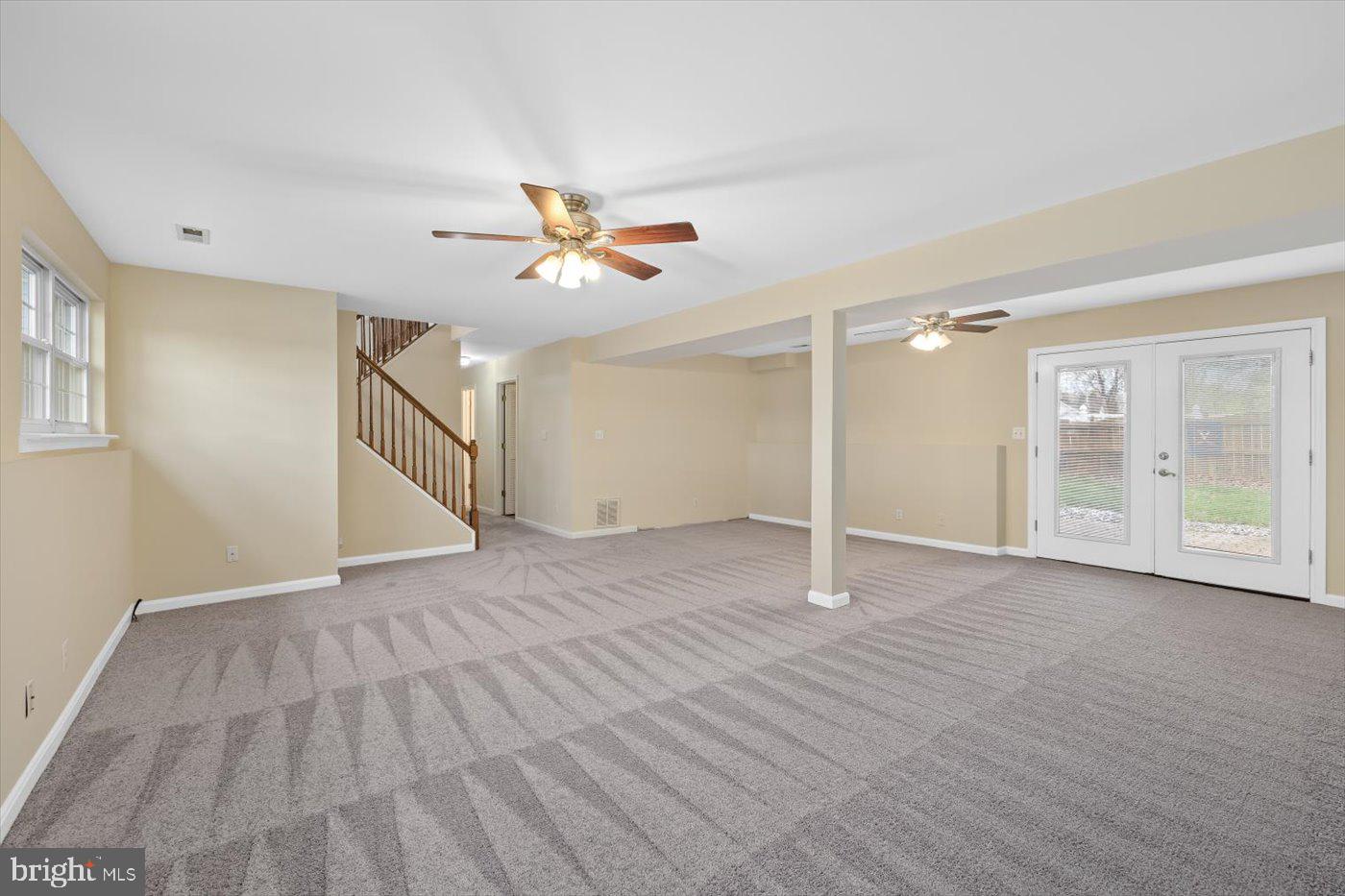 RED ROSE VILLAGE - Residential