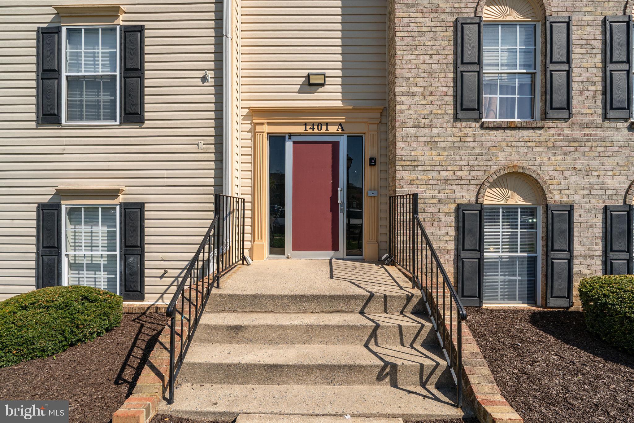 PARKWAY CONDOMINIUMS - Residential