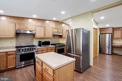 SHADOWSTONE VILLAGE - Residential