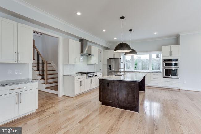 PIMMIT HILLS - Residential