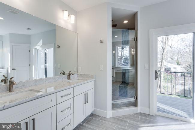 PIMMIT HILLS - Residential