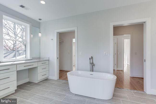 PIMMIT HILLS - Residential