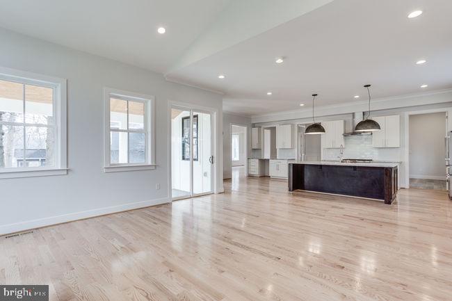 PIMMIT HILLS - Residential