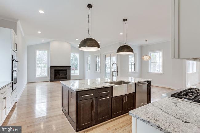 PIMMIT HILLS - Residential