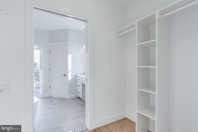 PIMMIT HILLS - Residential