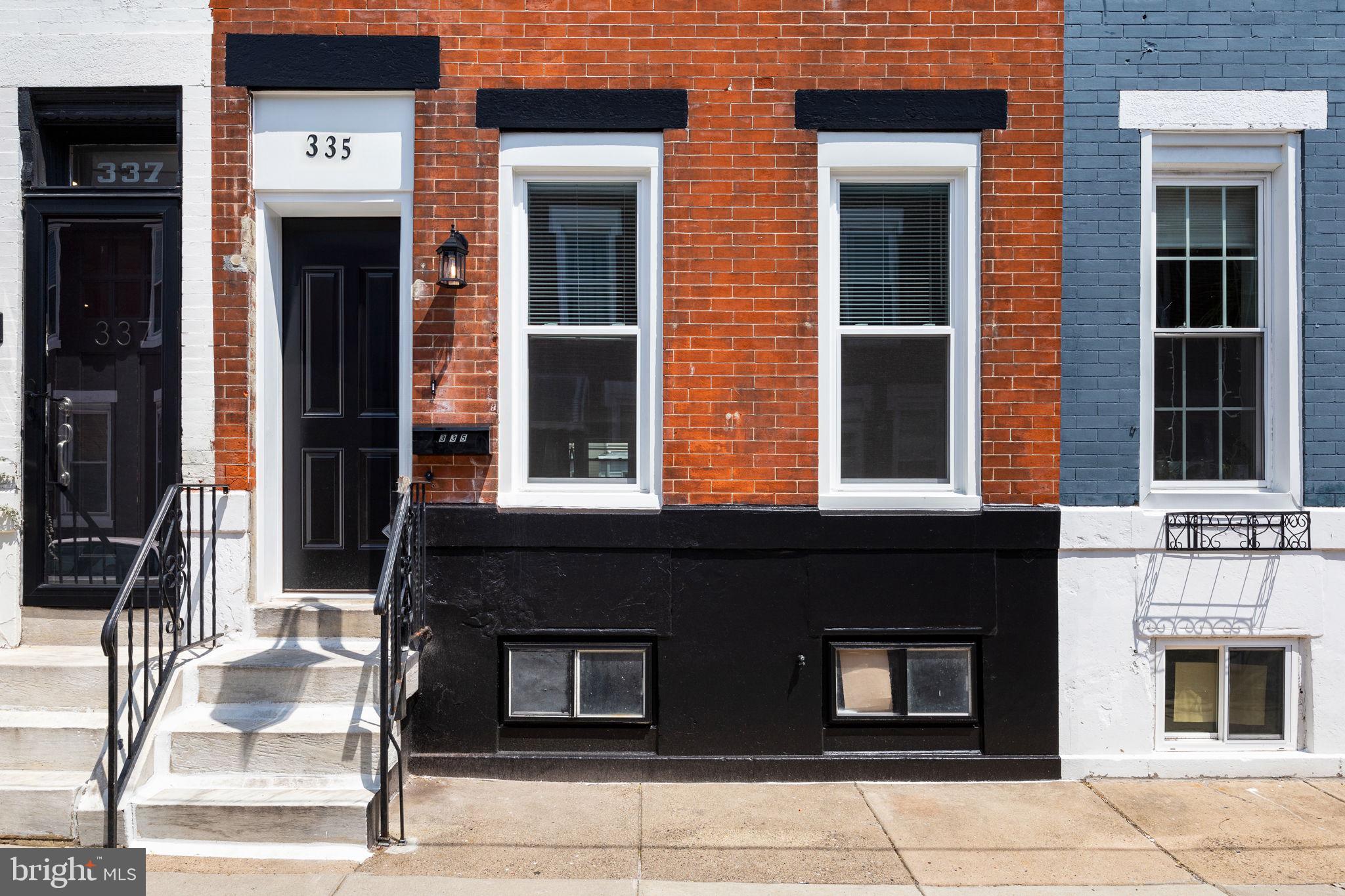 335 DALY STREET
