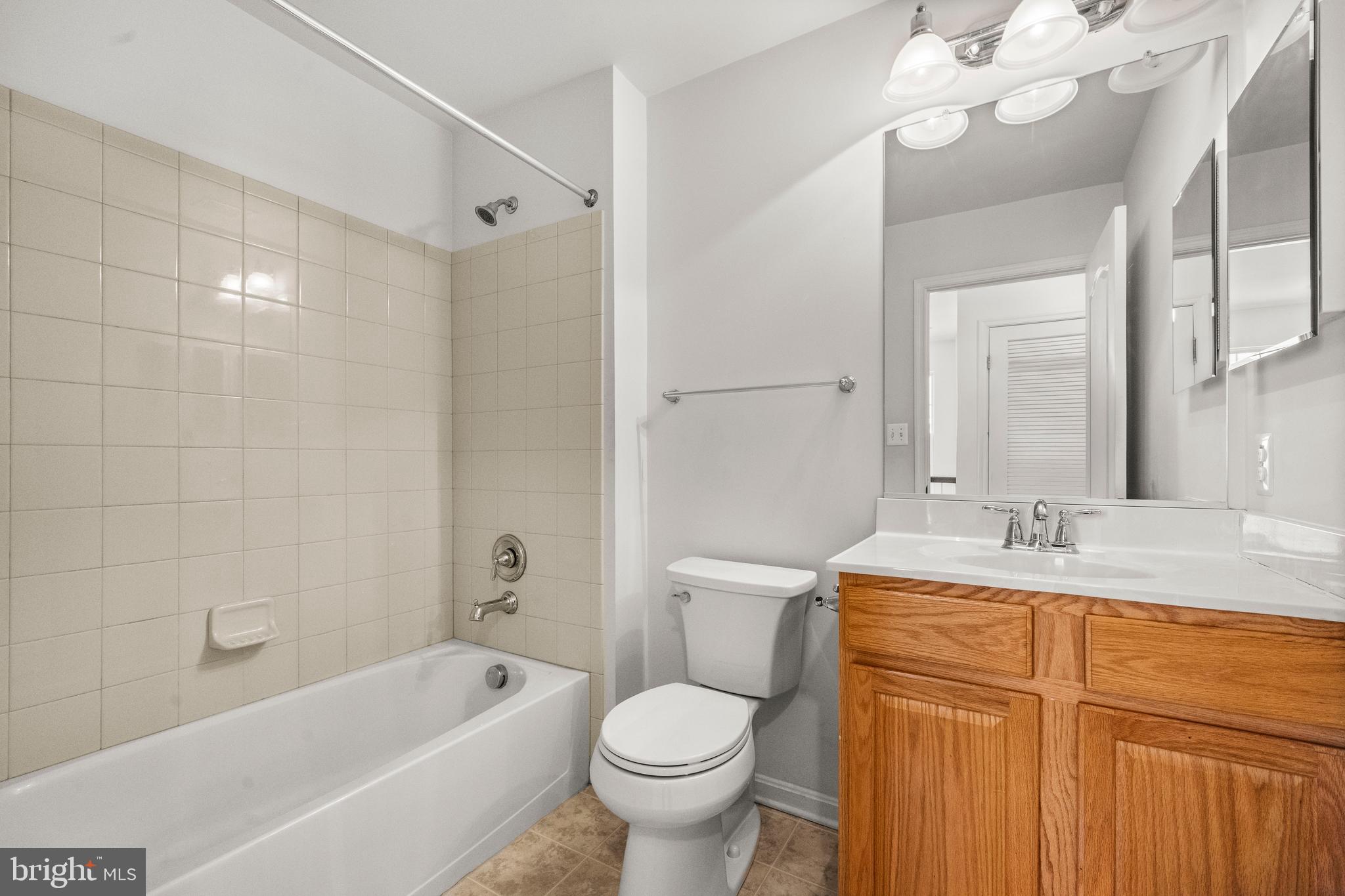 VILLAGES AT PEPPER MILL - Residential