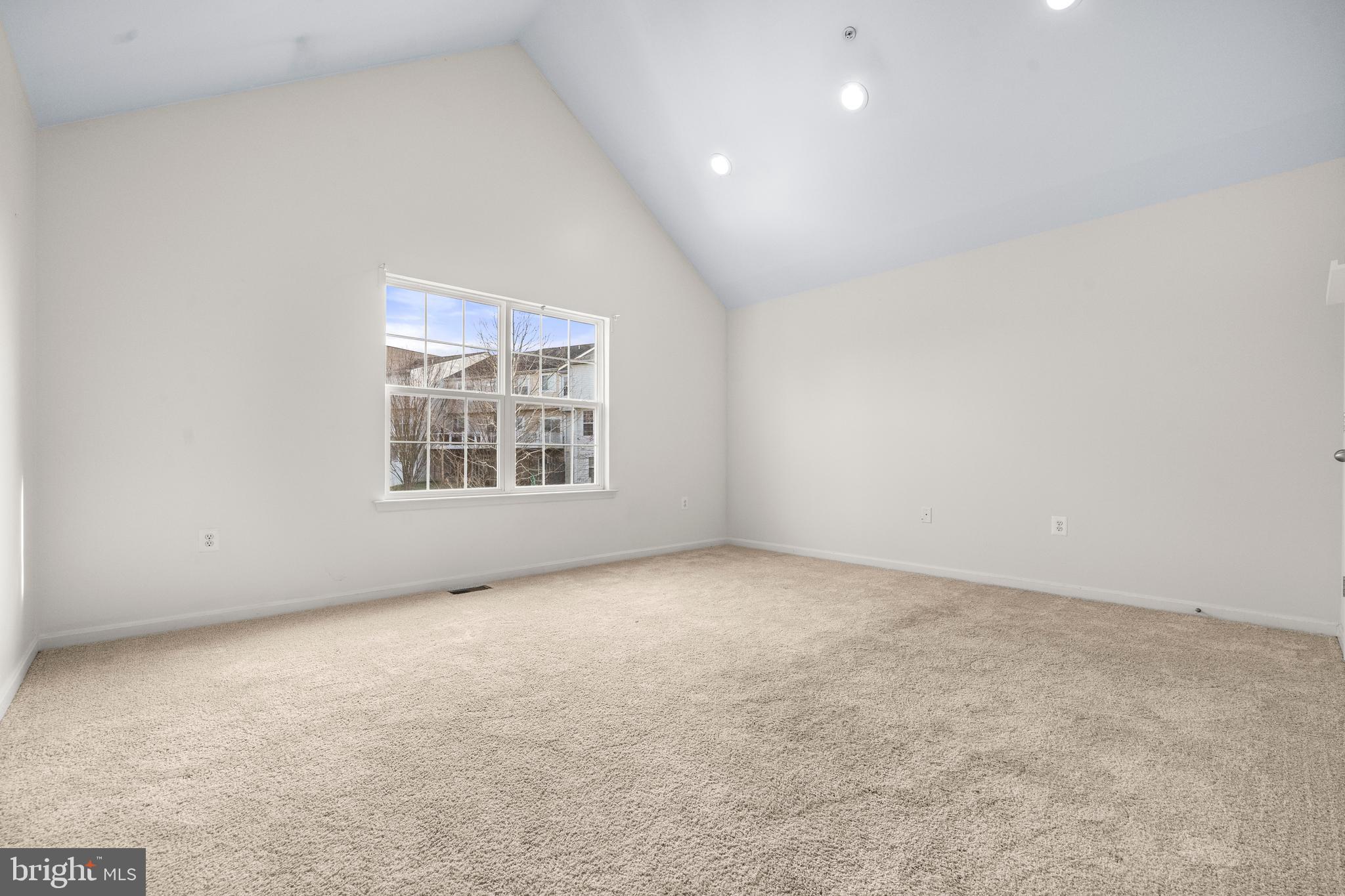 VILLAGES AT PEPPER MILL - Residential