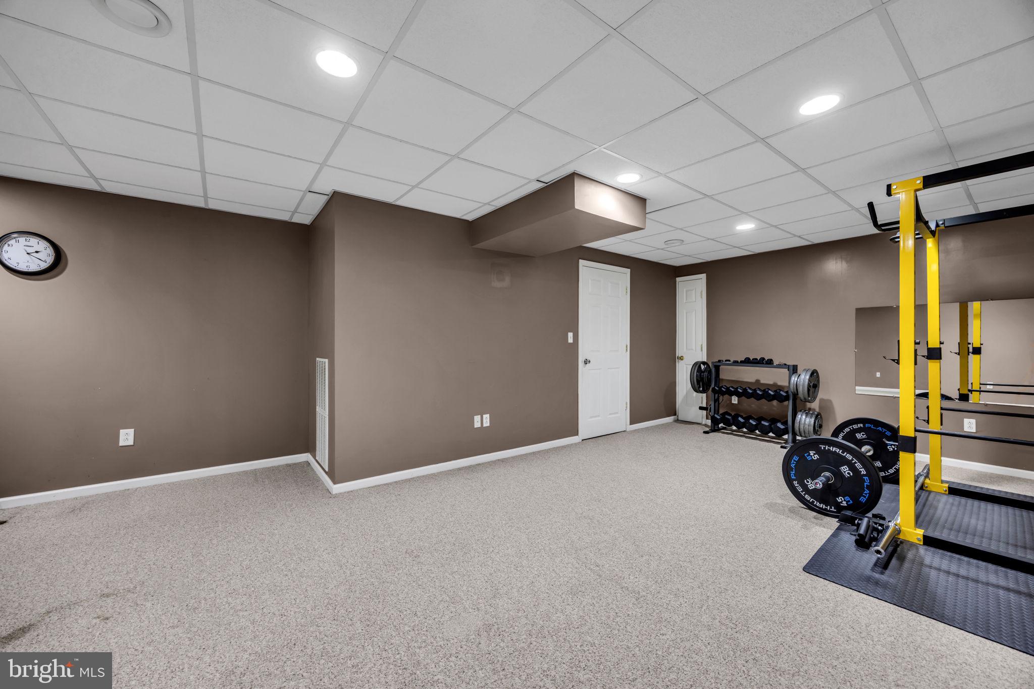 MIRY CROSSING - Residential