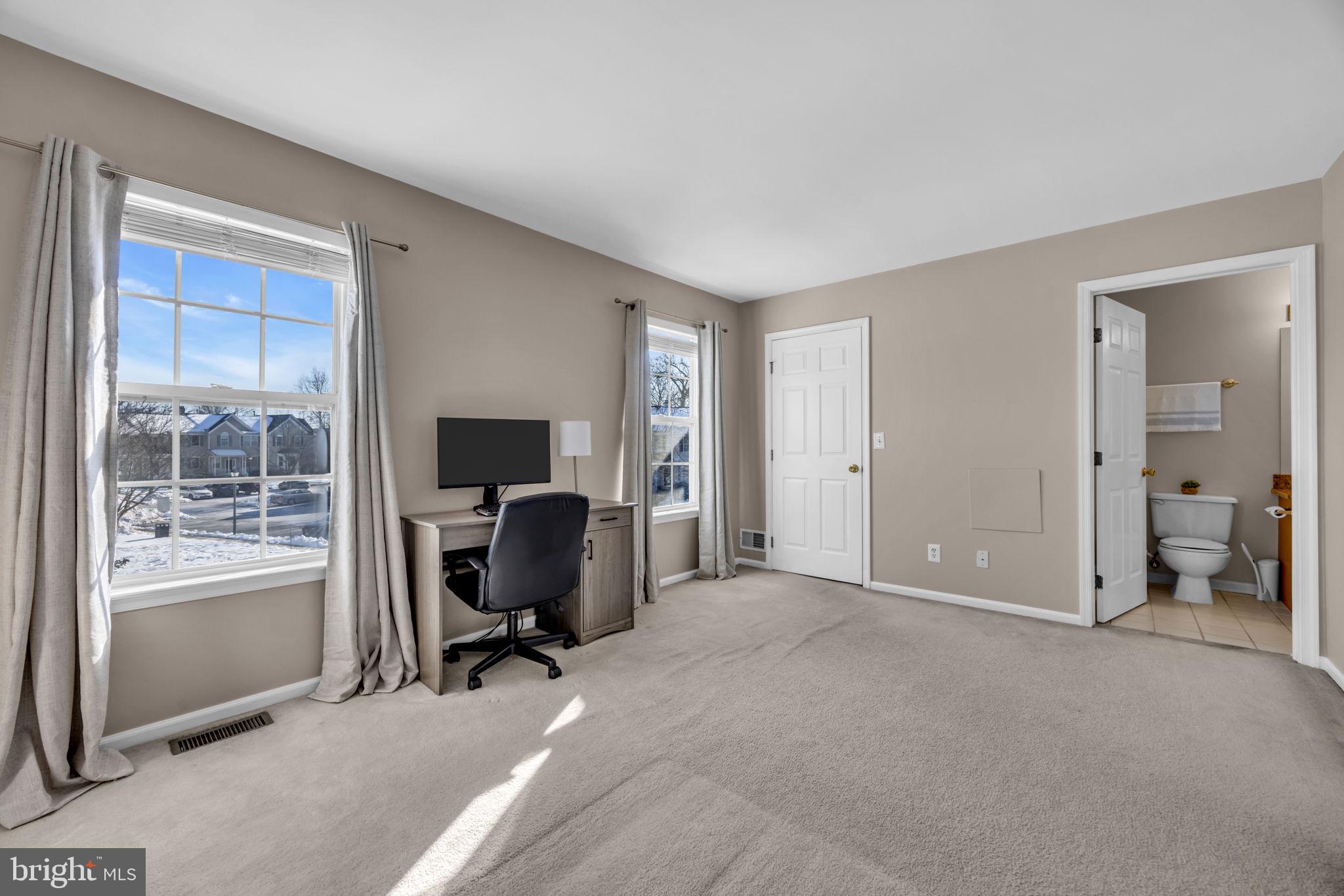 MIRY CROSSING - Residential