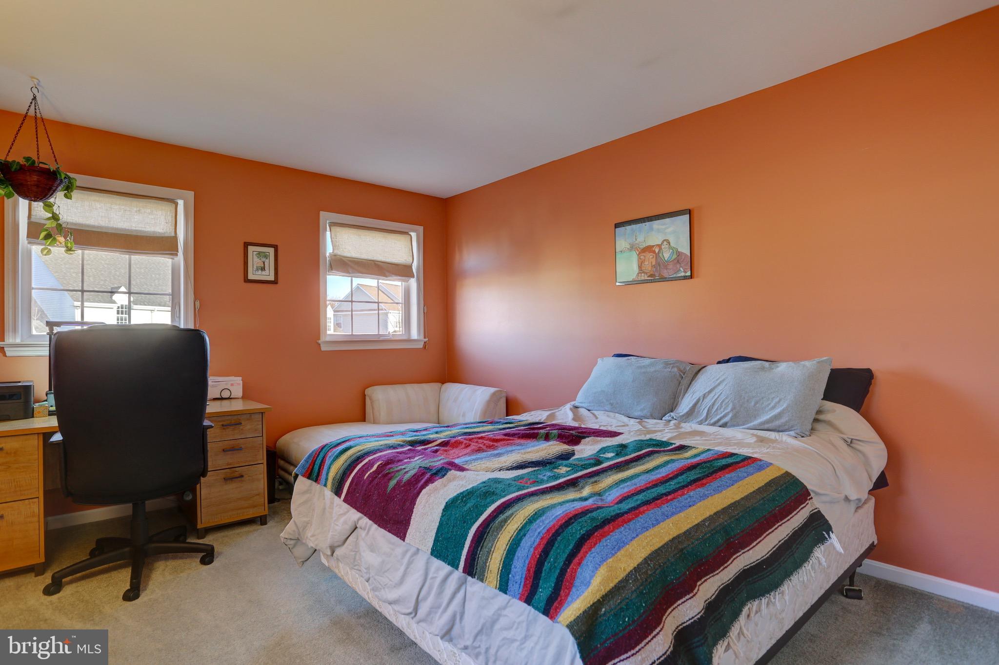 KISSEL HILL COMMONS - Residential