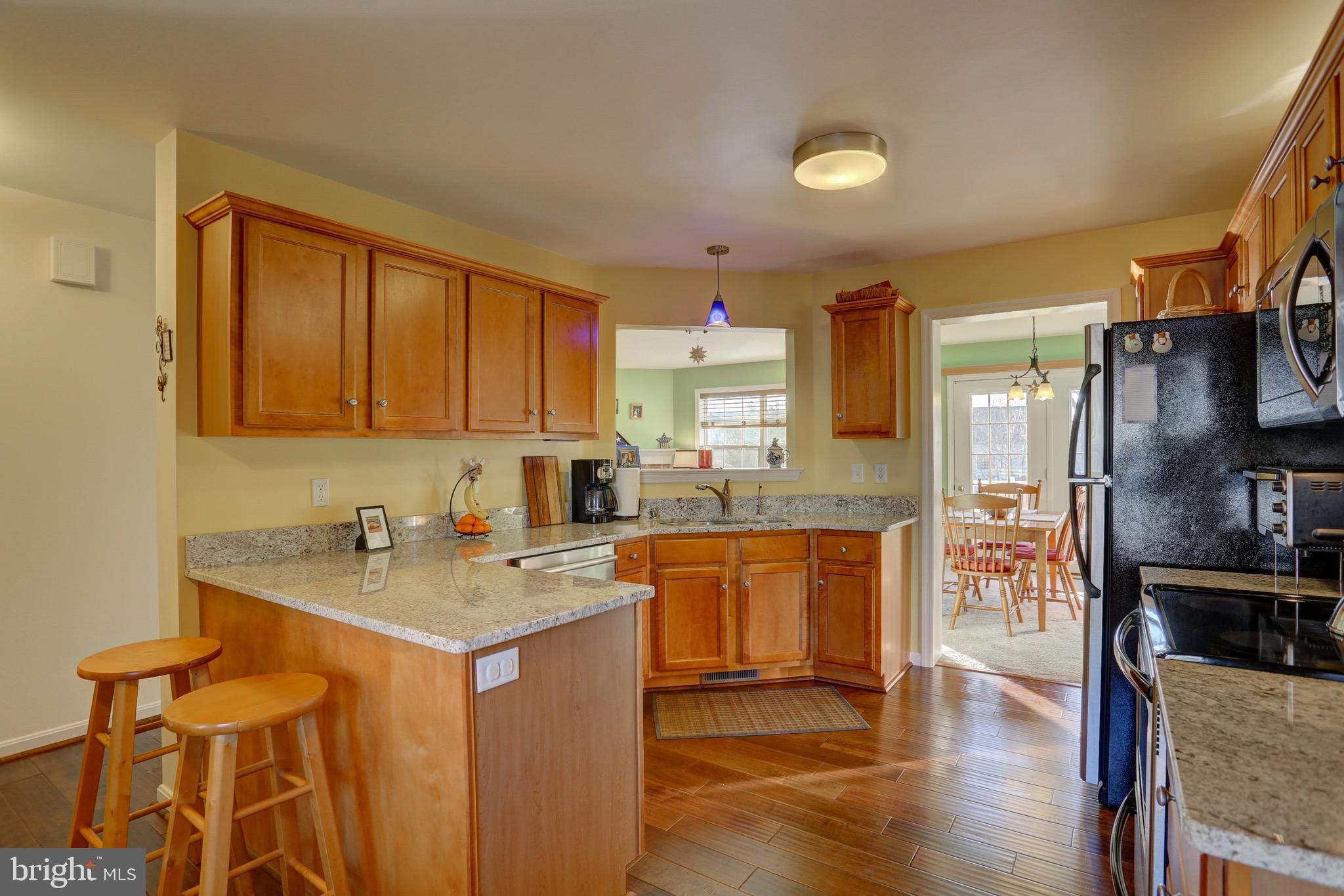 KISSEL HILL COMMONS - Residential