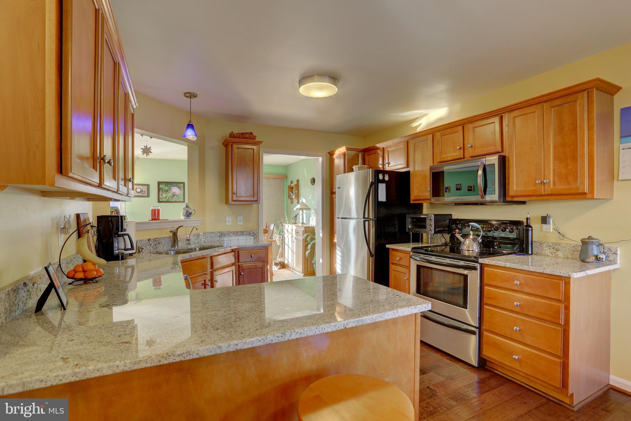 KISSEL HILL COMMONS - Residential