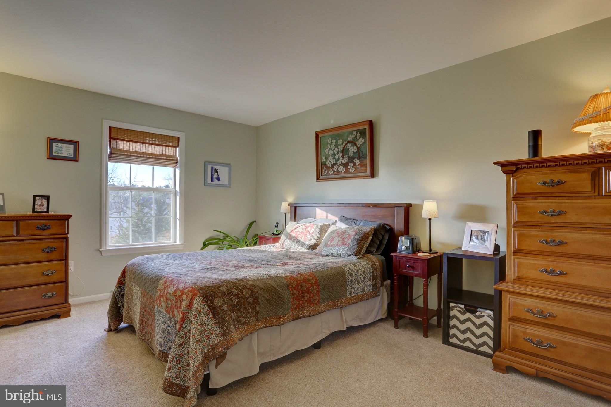 KISSEL HILL COMMONS - Residential