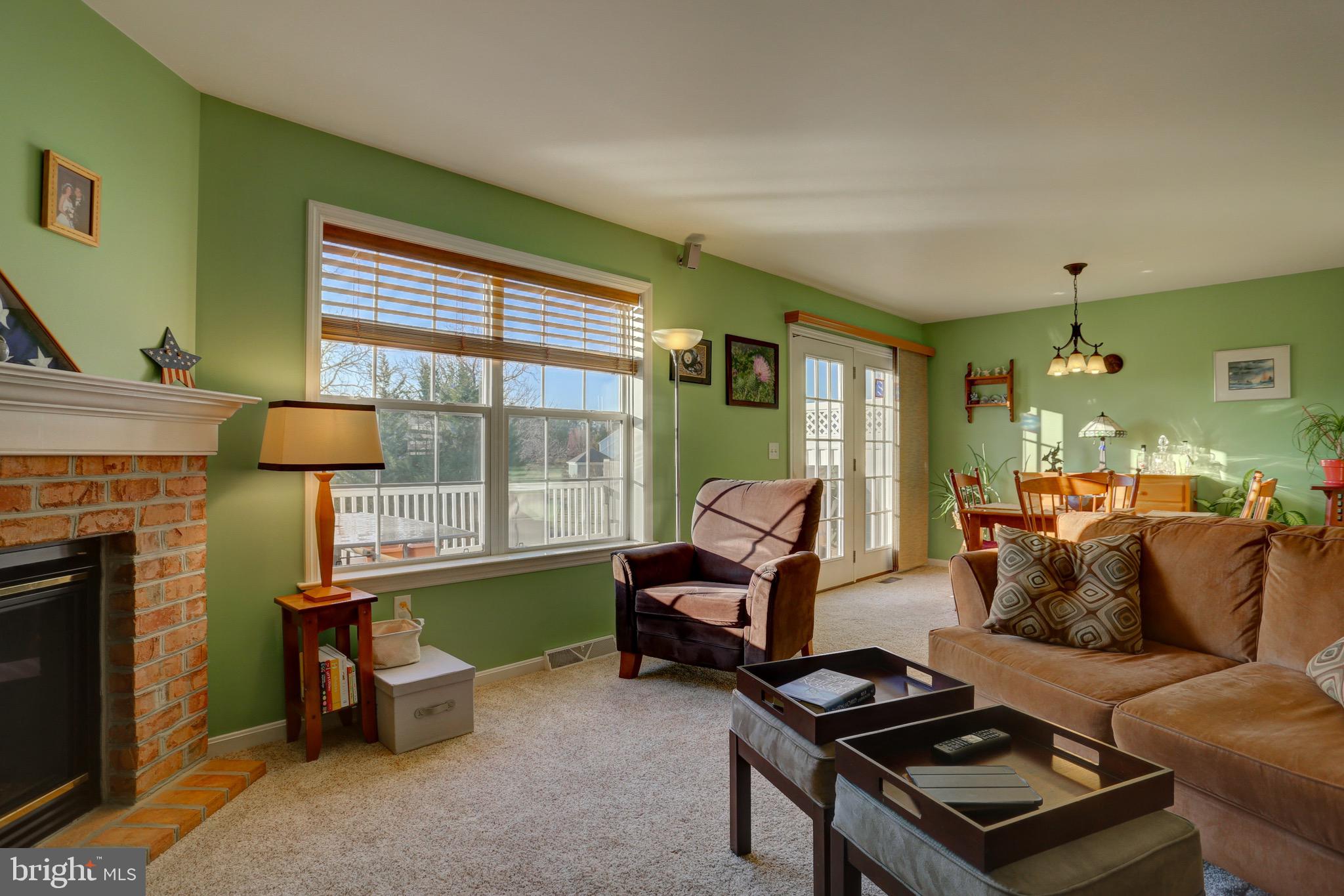 KISSEL HILL COMMONS - Residential