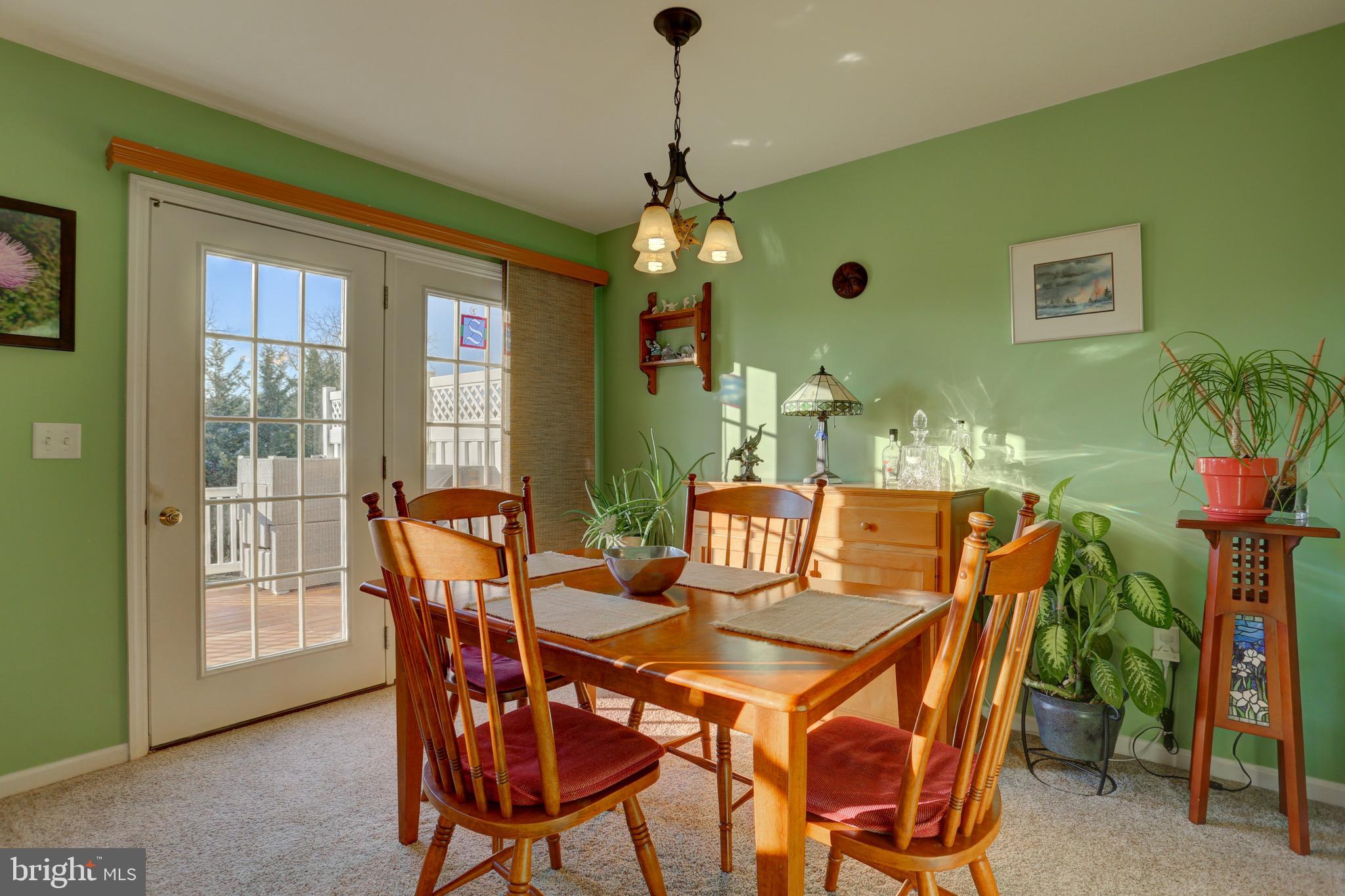 KISSEL HILL COMMONS - Residential