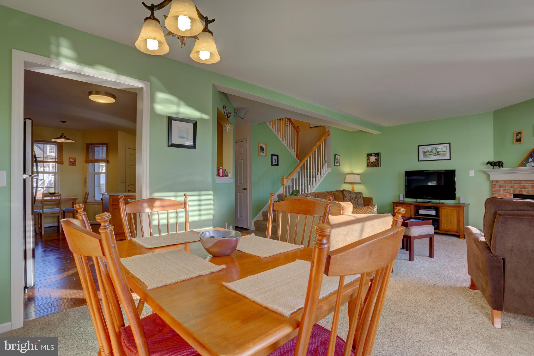 KISSEL HILL COMMONS - Residential