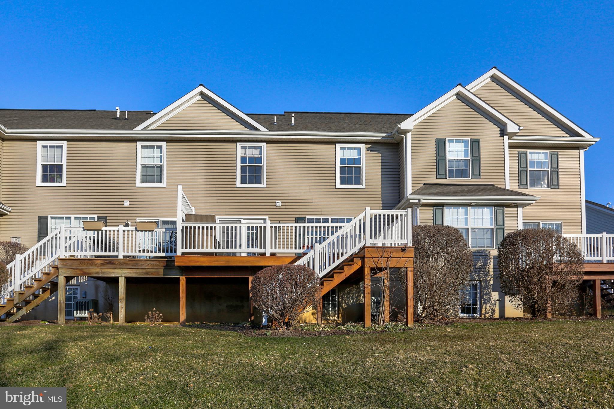KISSEL HILL COMMONS - Residential