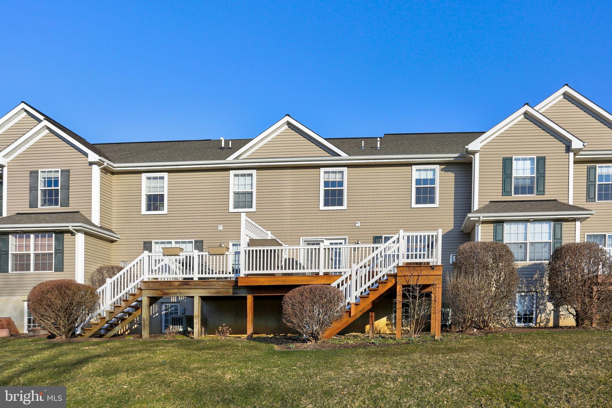 KISSEL HILL COMMONS - Residential