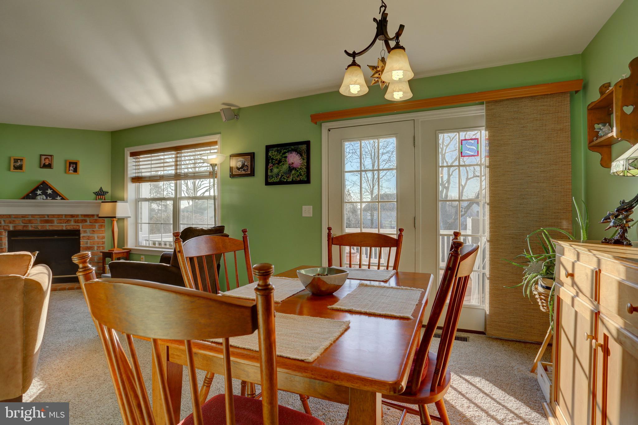 KISSEL HILL COMMONS - Residential