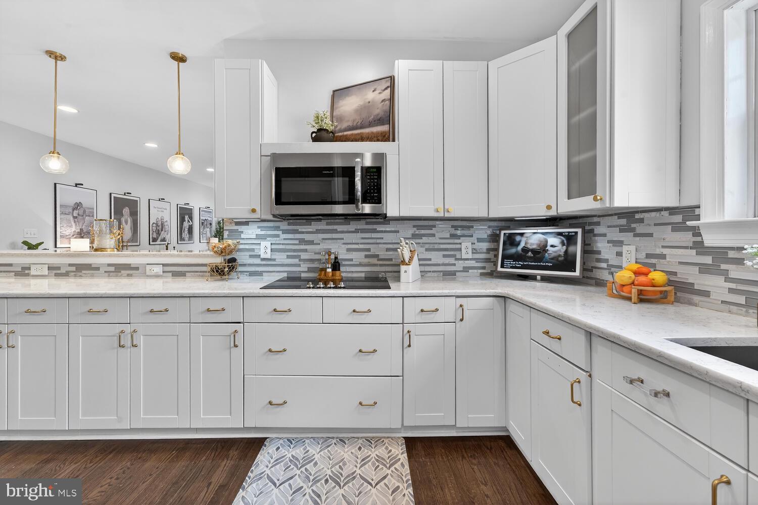 PINE VALLEY FARMS - Residential