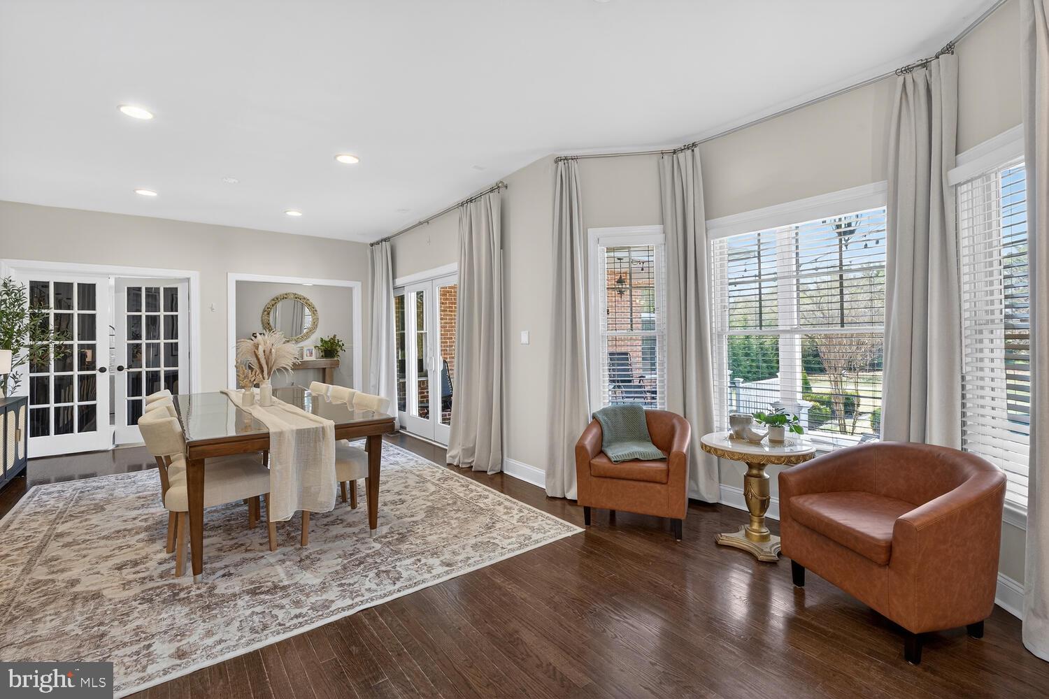 PINE VALLEY FARMS - Residential