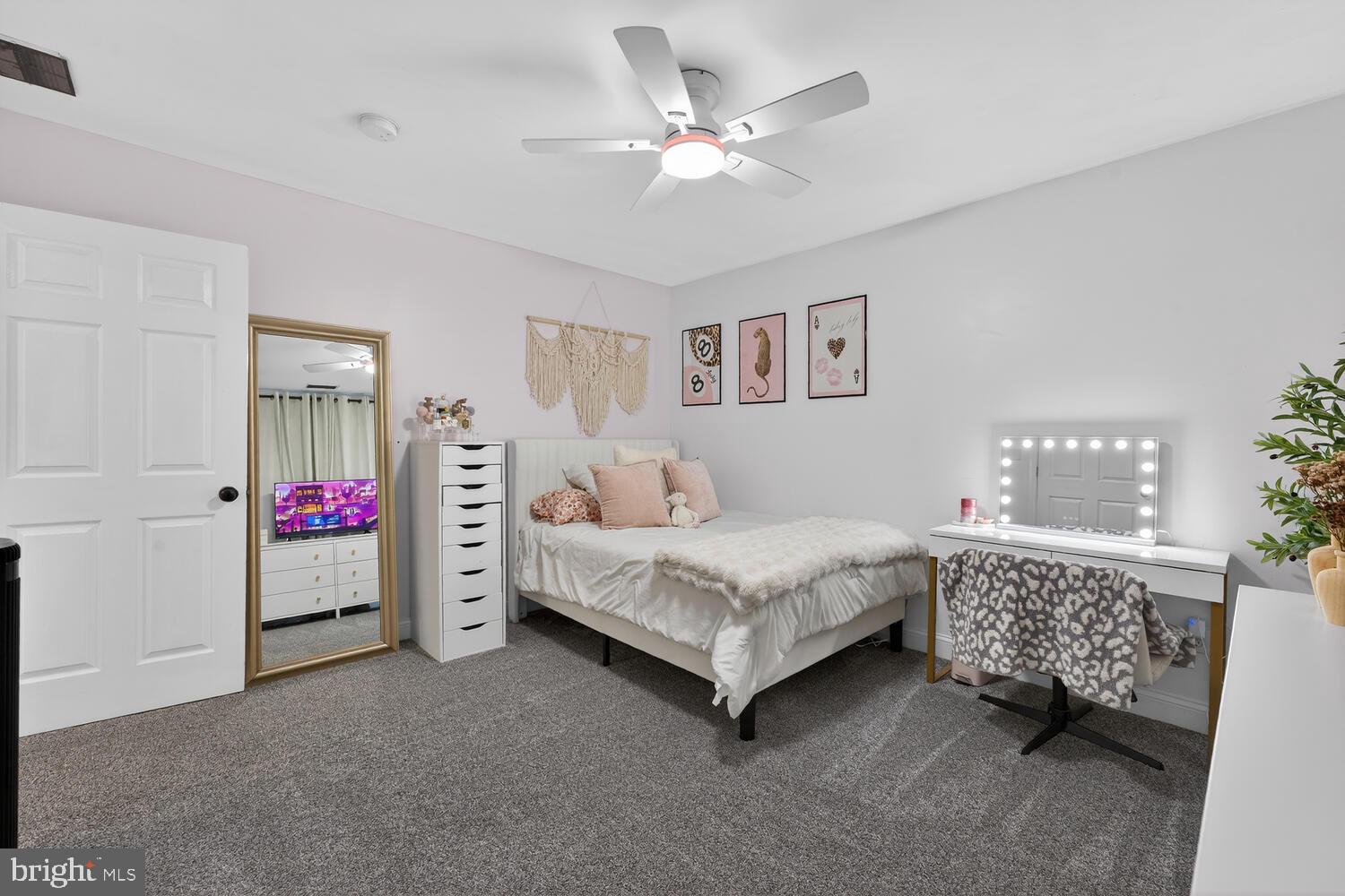 PINE VALLEY FARMS - Residential