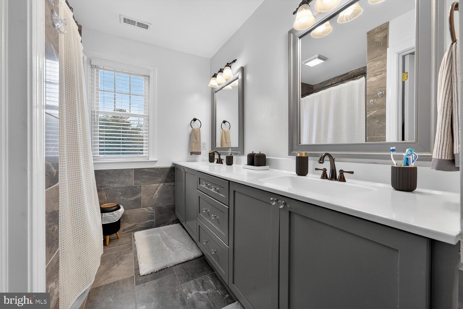 PINE VALLEY FARMS - Residential