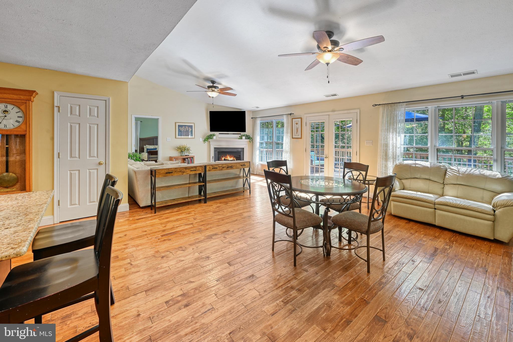 WINDWOOD COVES - Residential
