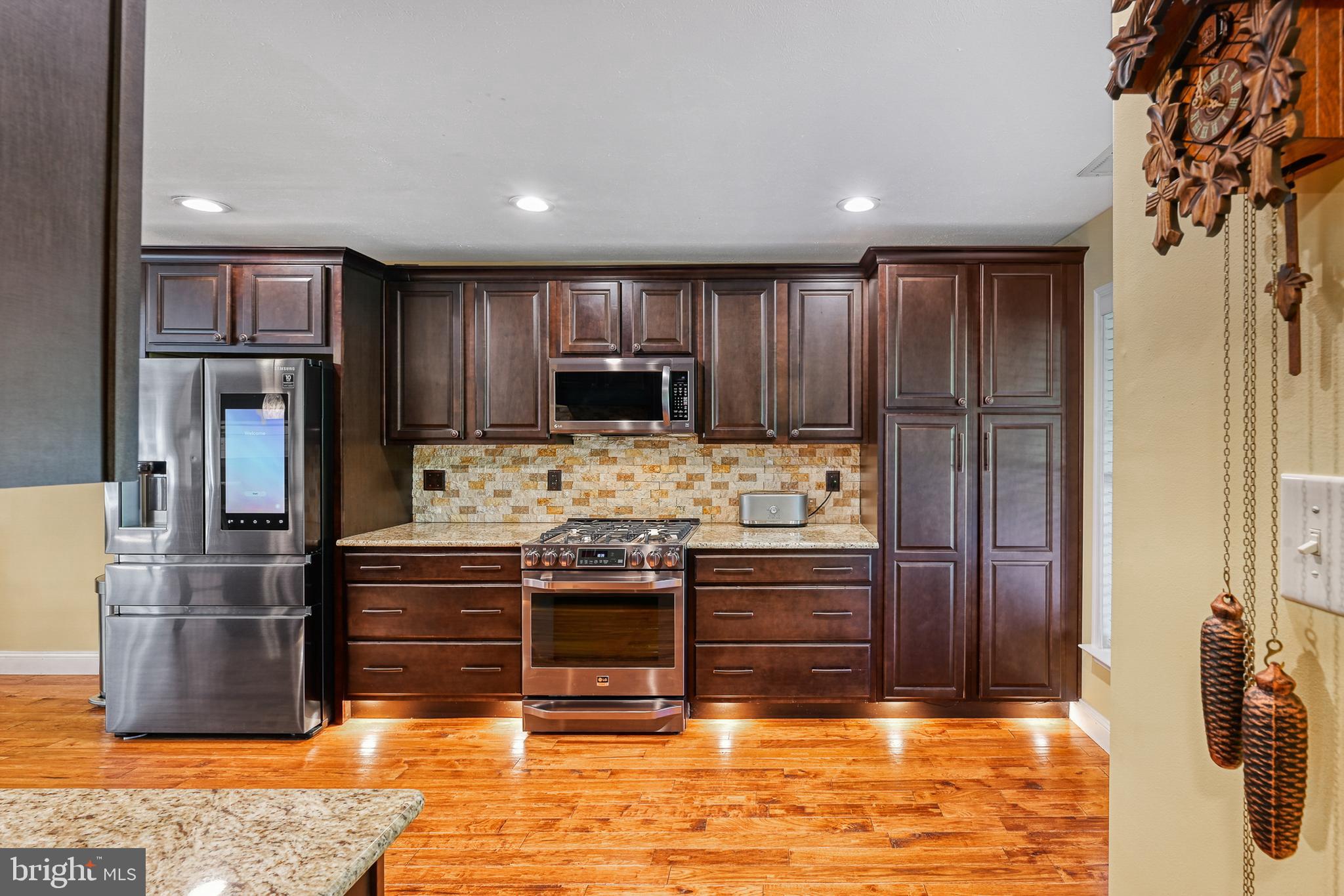 WINDWOOD COVES - Residential