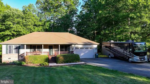 Homes For Sale - 418 Windwood Coves Boulevard<br/> Louisa County, MINERAL, VA 23117
