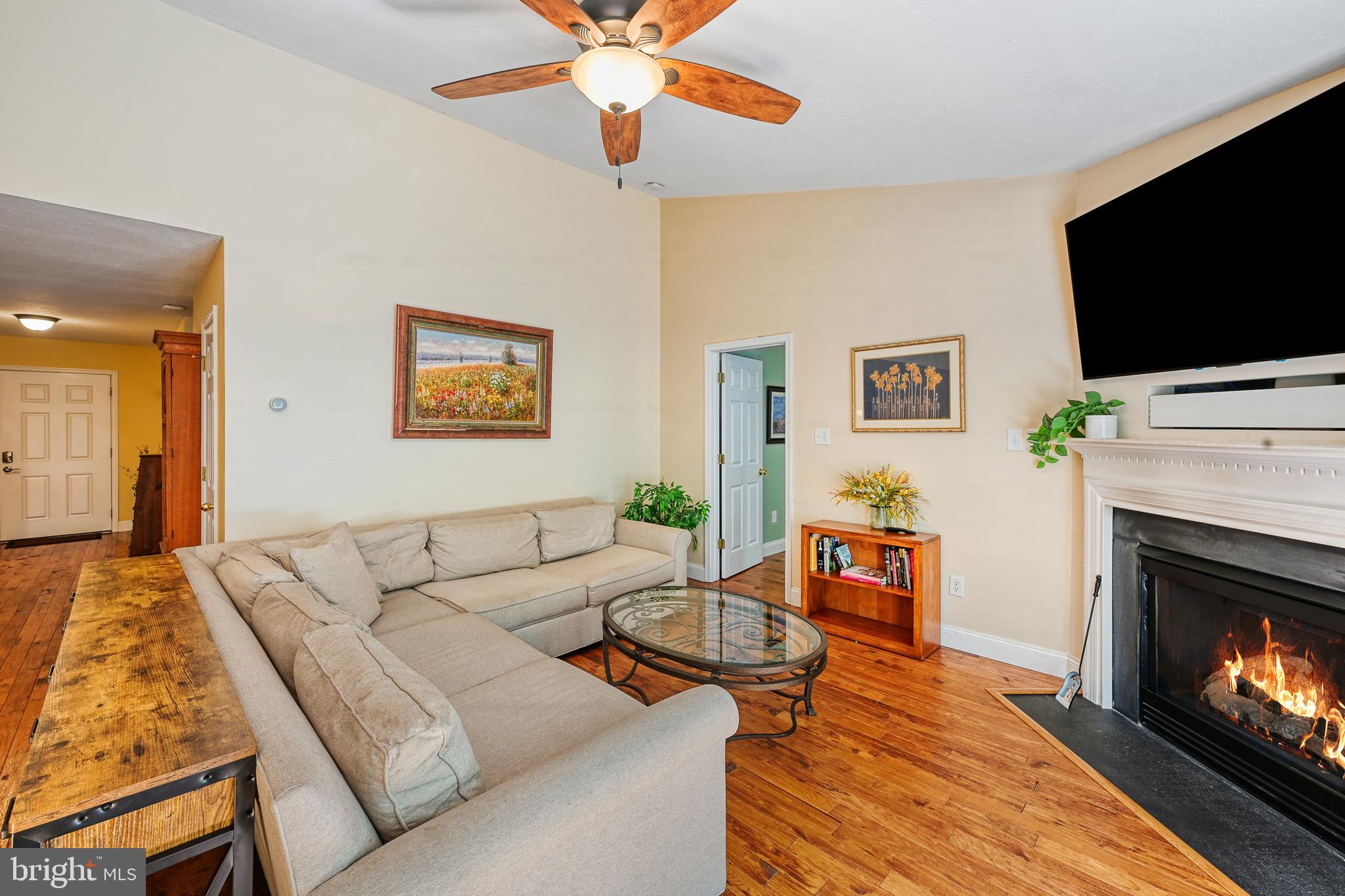 WINDWOOD COVES - Residential