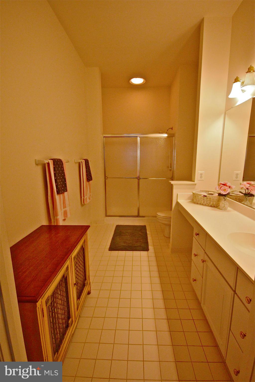 SOUTH RIVER COLONY - Residential