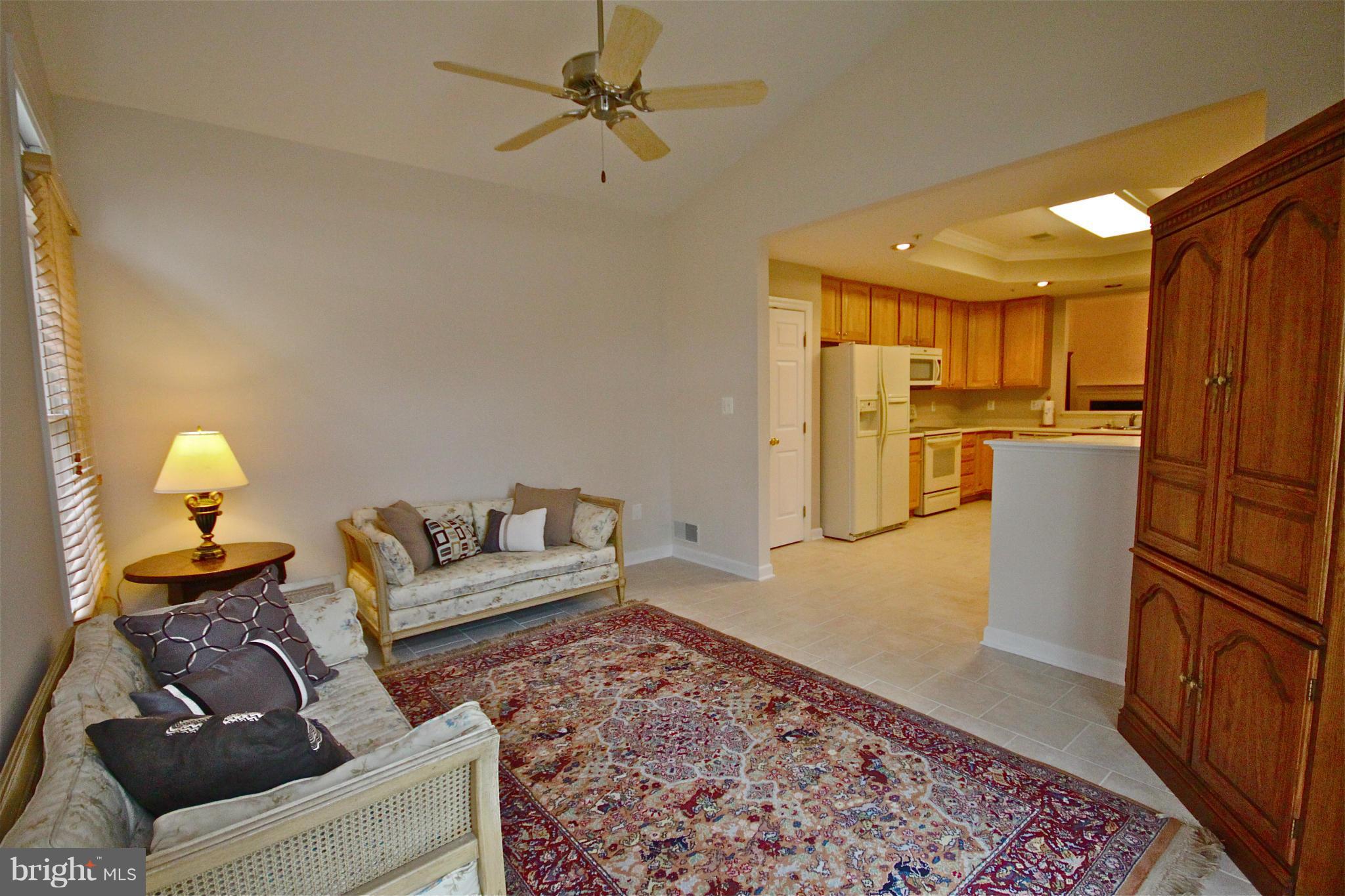 SOUTH RIVER COLONY - Residential