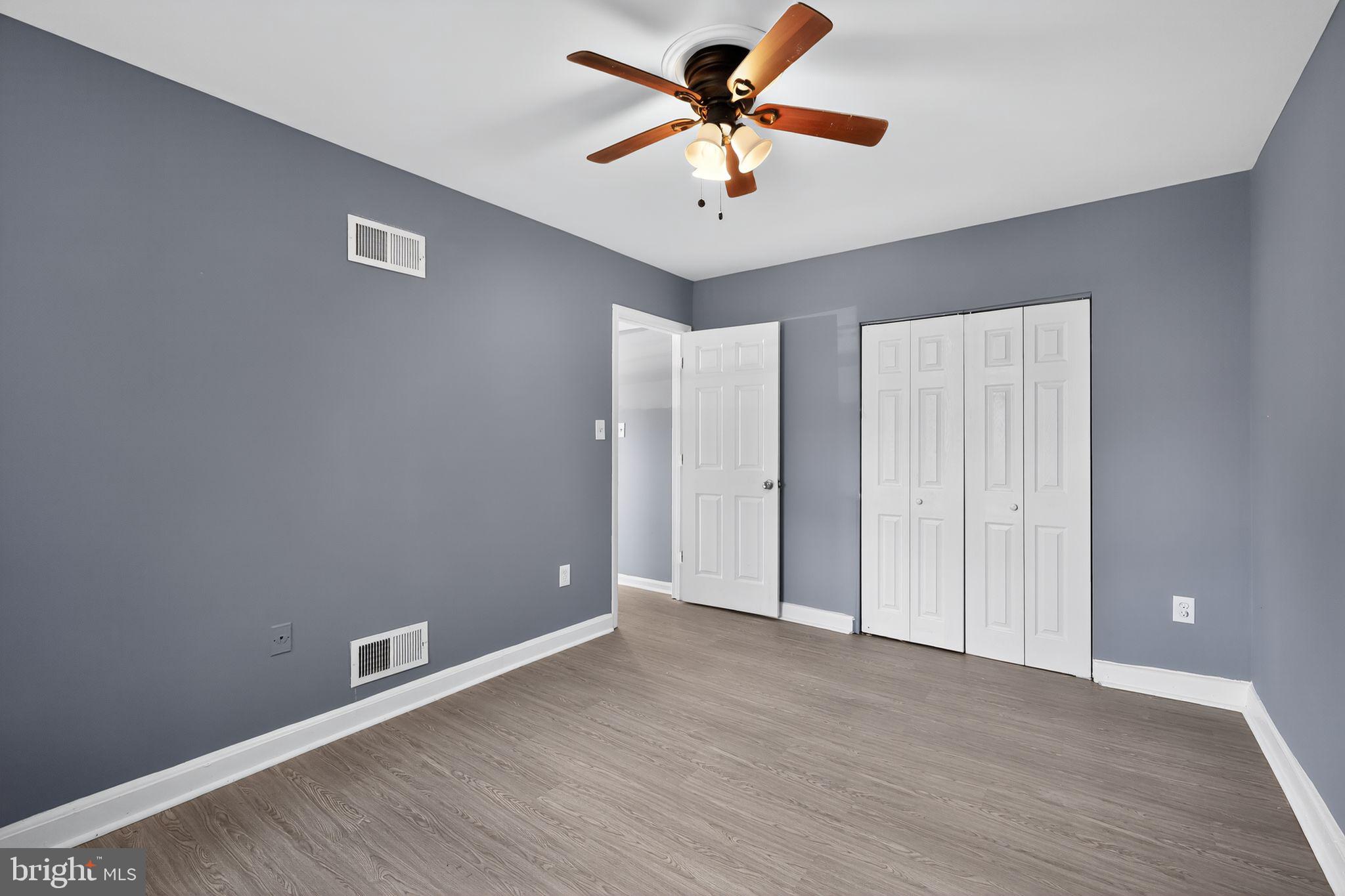 OLD TOWNE VILLAGE CONDOMINIUMS - Residential