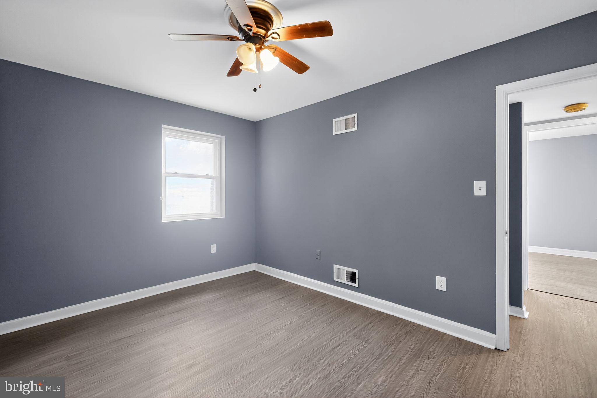 OLD TOWNE VILLAGE CONDOMINIUMS - Residential