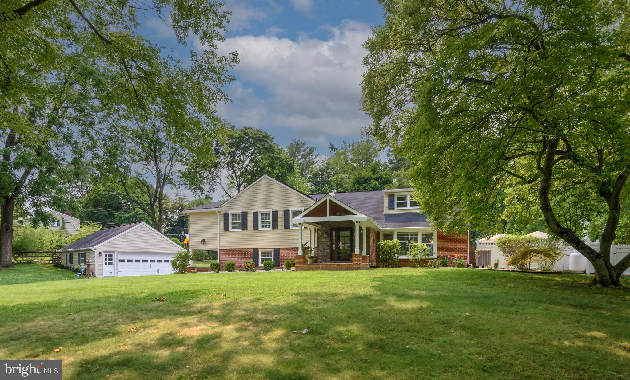 1291 THOMAS ROAD