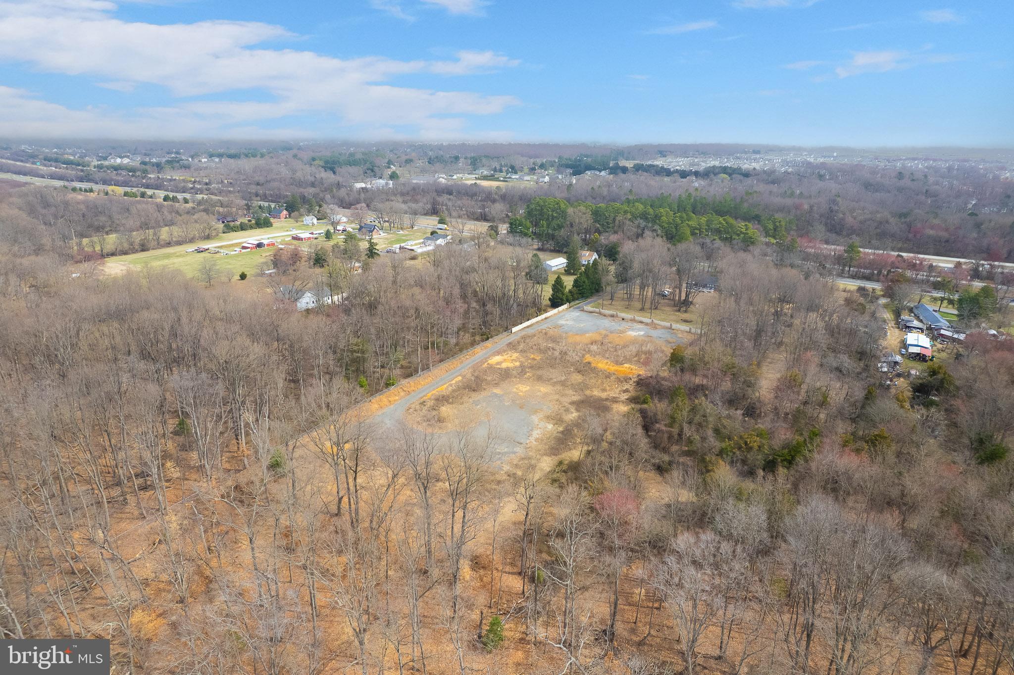 BRACKIN ESTATES - Land