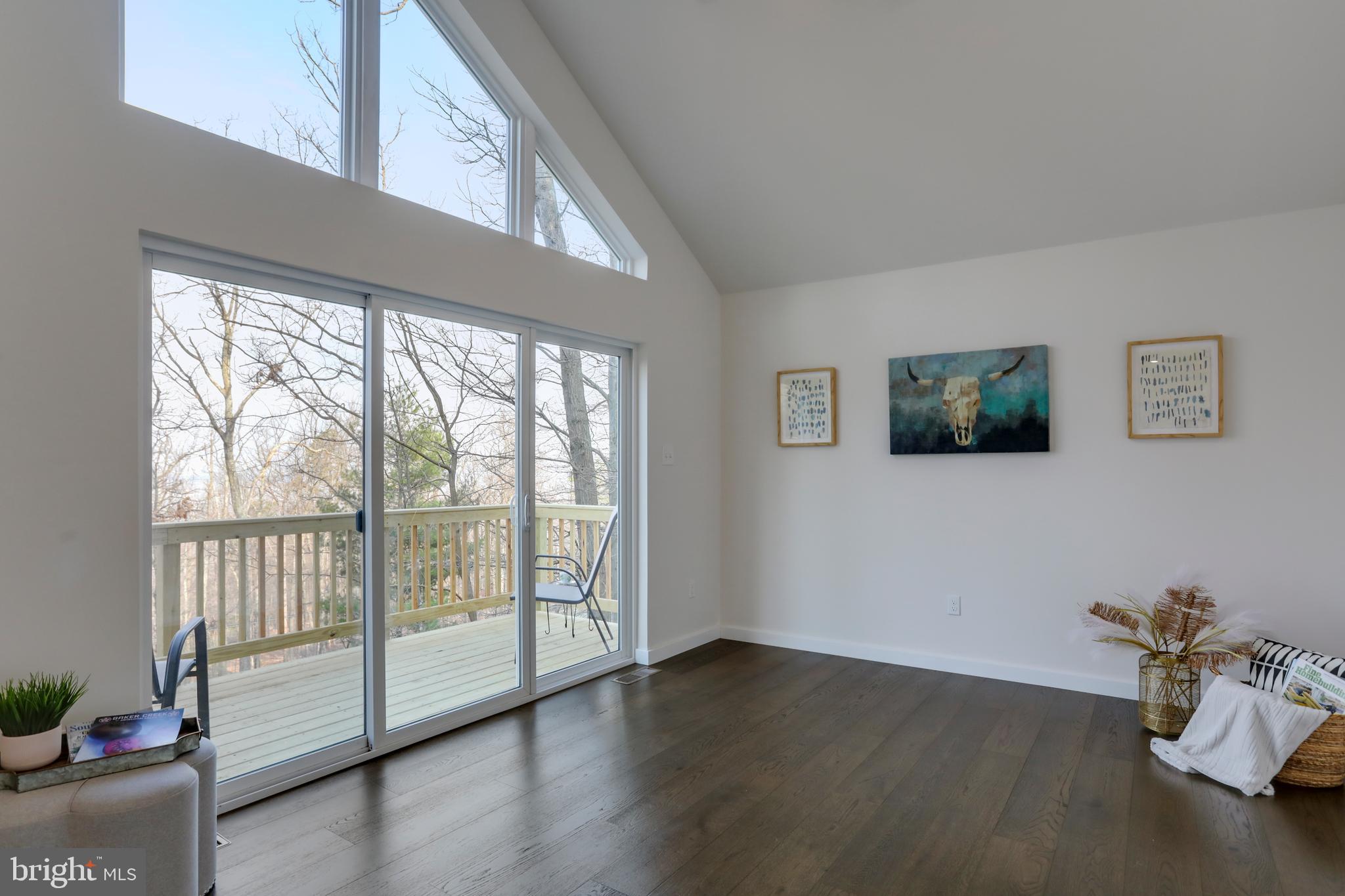 SHANNONDALE - Residential