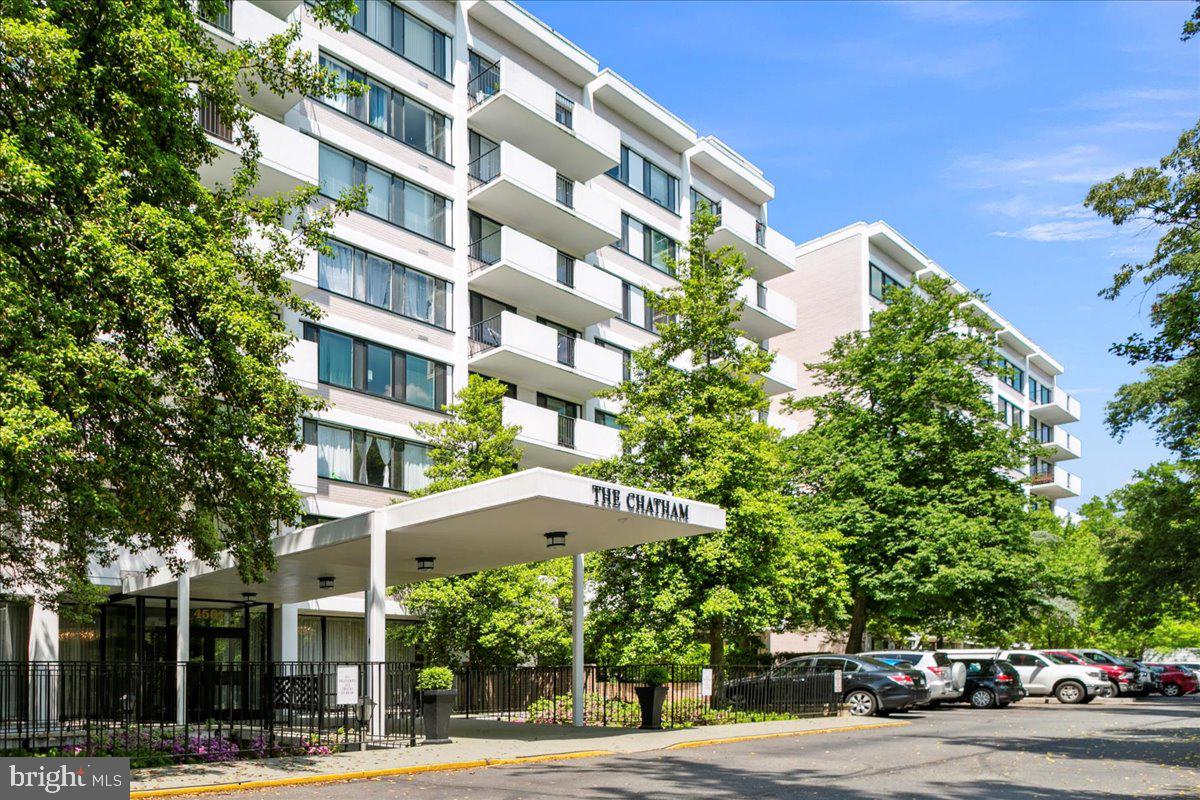 4501 ARLINGTON BOULEVARD 709